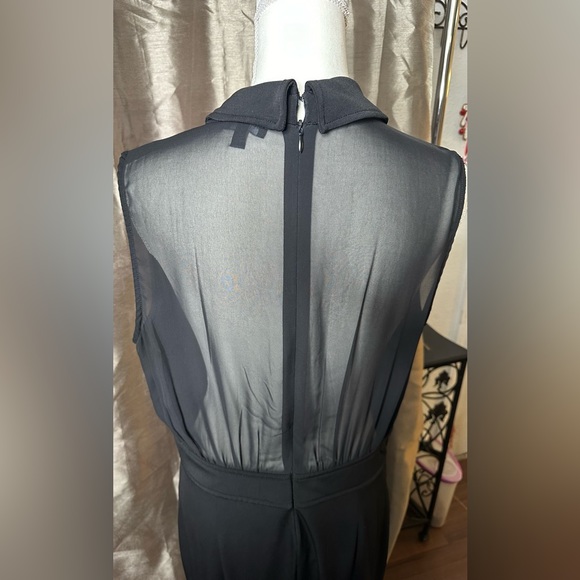 jumpsuit - Picture 6 of 8